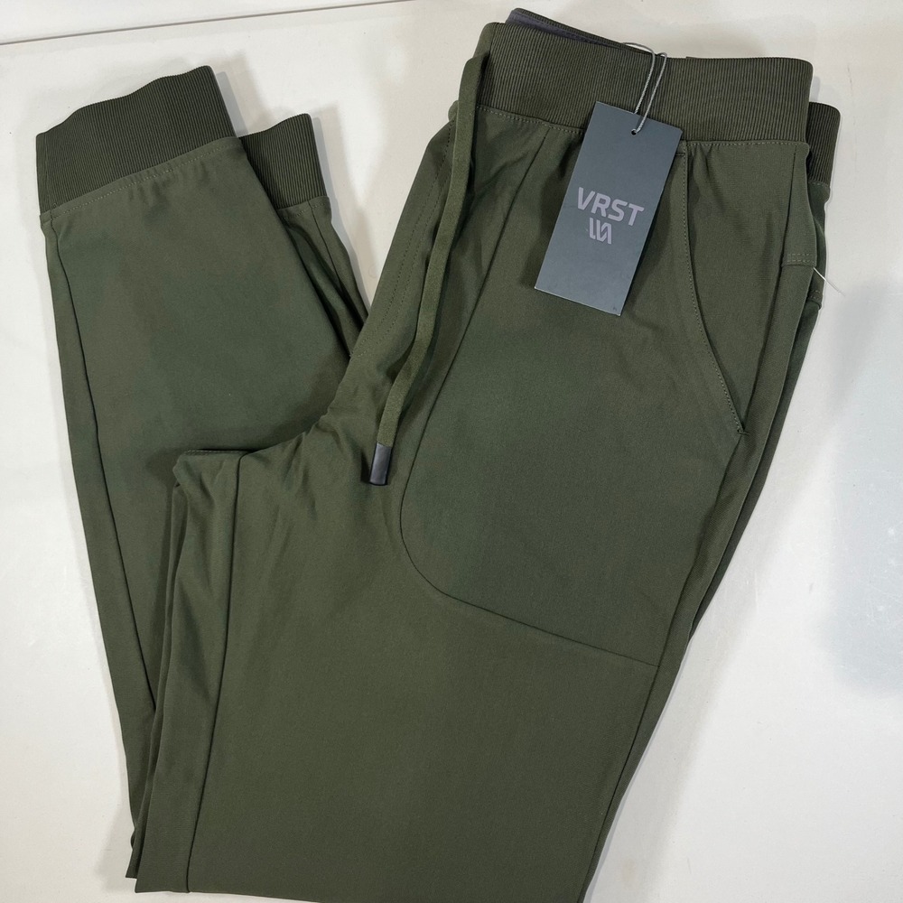VRST Commuter Slim Jogger Mens Medium Forest Night Green Stretch Gorp Athleisure